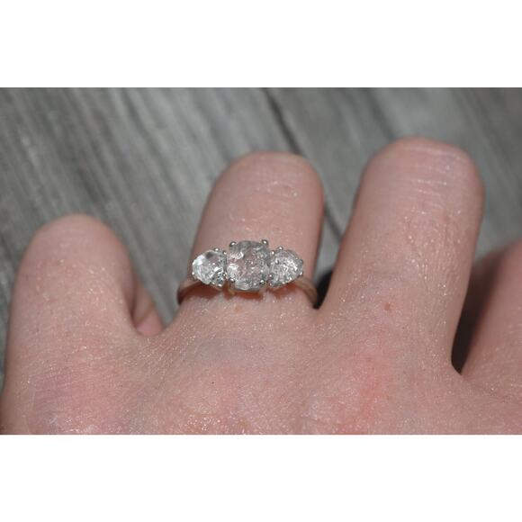 Engagement ring, raw diamond ring, natural stone ring, alternative engagement - Picture 4 of 5